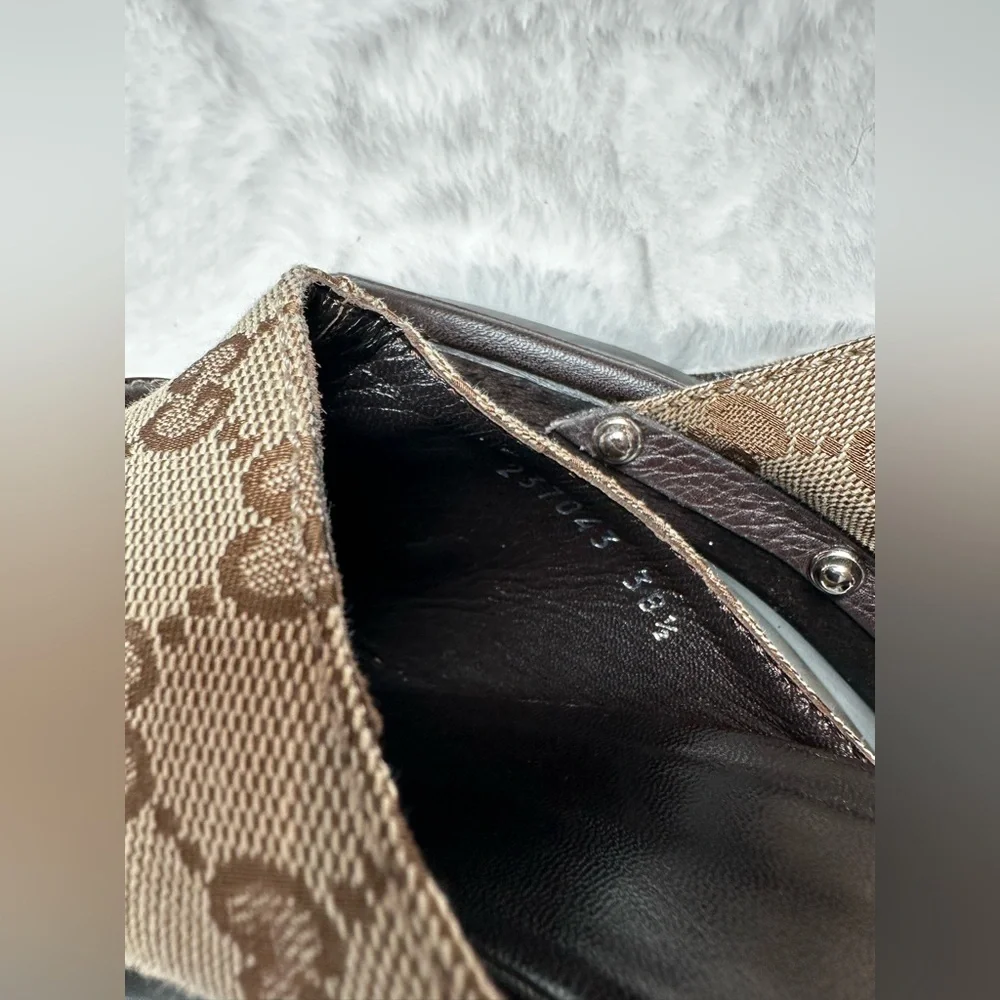 Gucci Women's Brown Monogram Mules - Picture 16 of 17